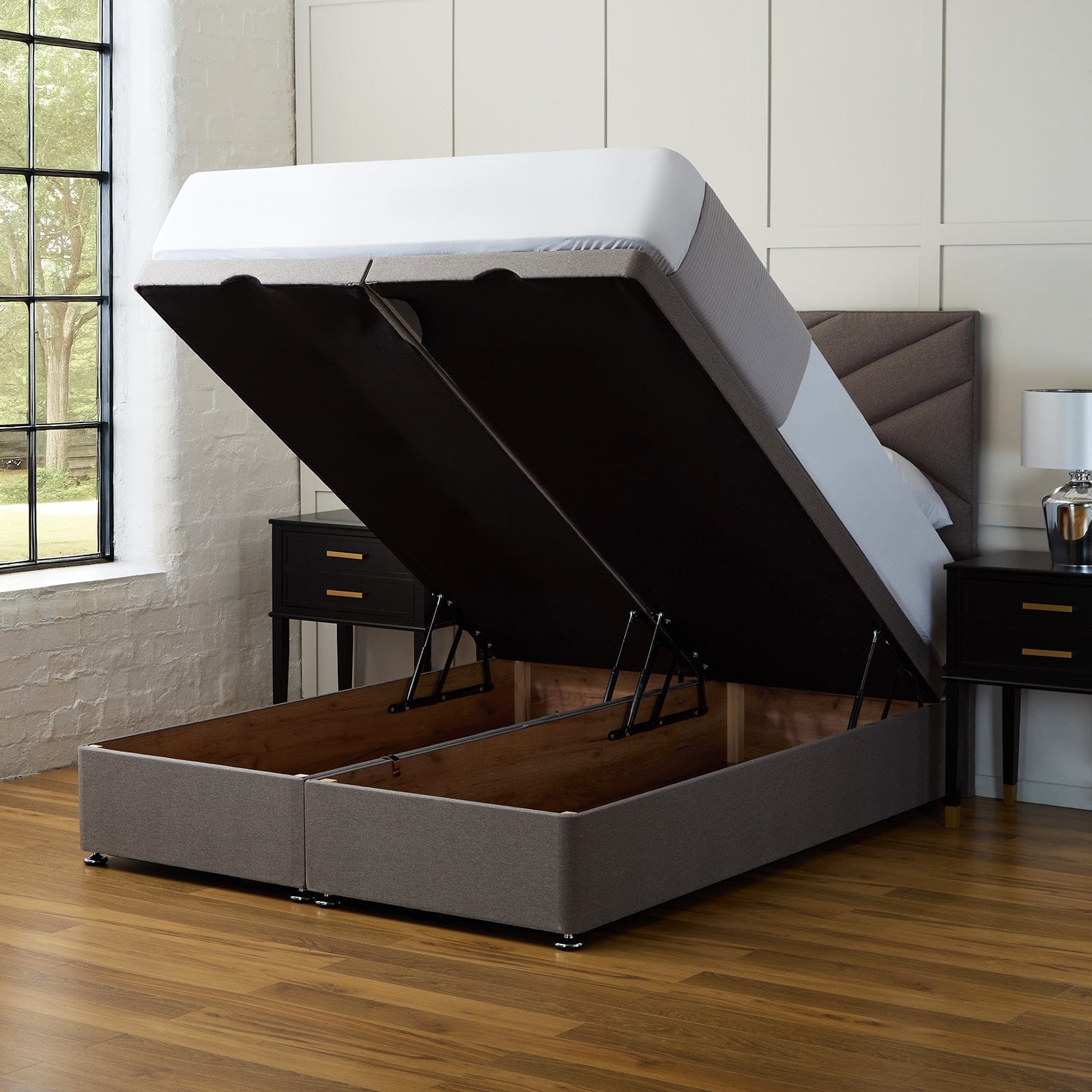 Chesterfield Ottoman Divan Bed Set - Image 3